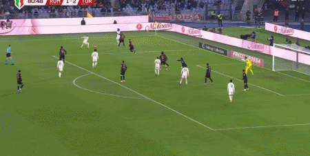 Crowns Sports-意大利杯都灵3-2罗马晋级八强,切-亚当斯双响,伊尔克汗绝杀