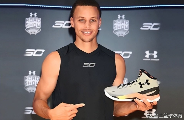 库里和安德玛解约,能拿到多少赔偿金?说出来你可能不信|斯蒂芬·库里|金州勇士队|nba|勇士|杜兰特_新浪体育_新浪新闻