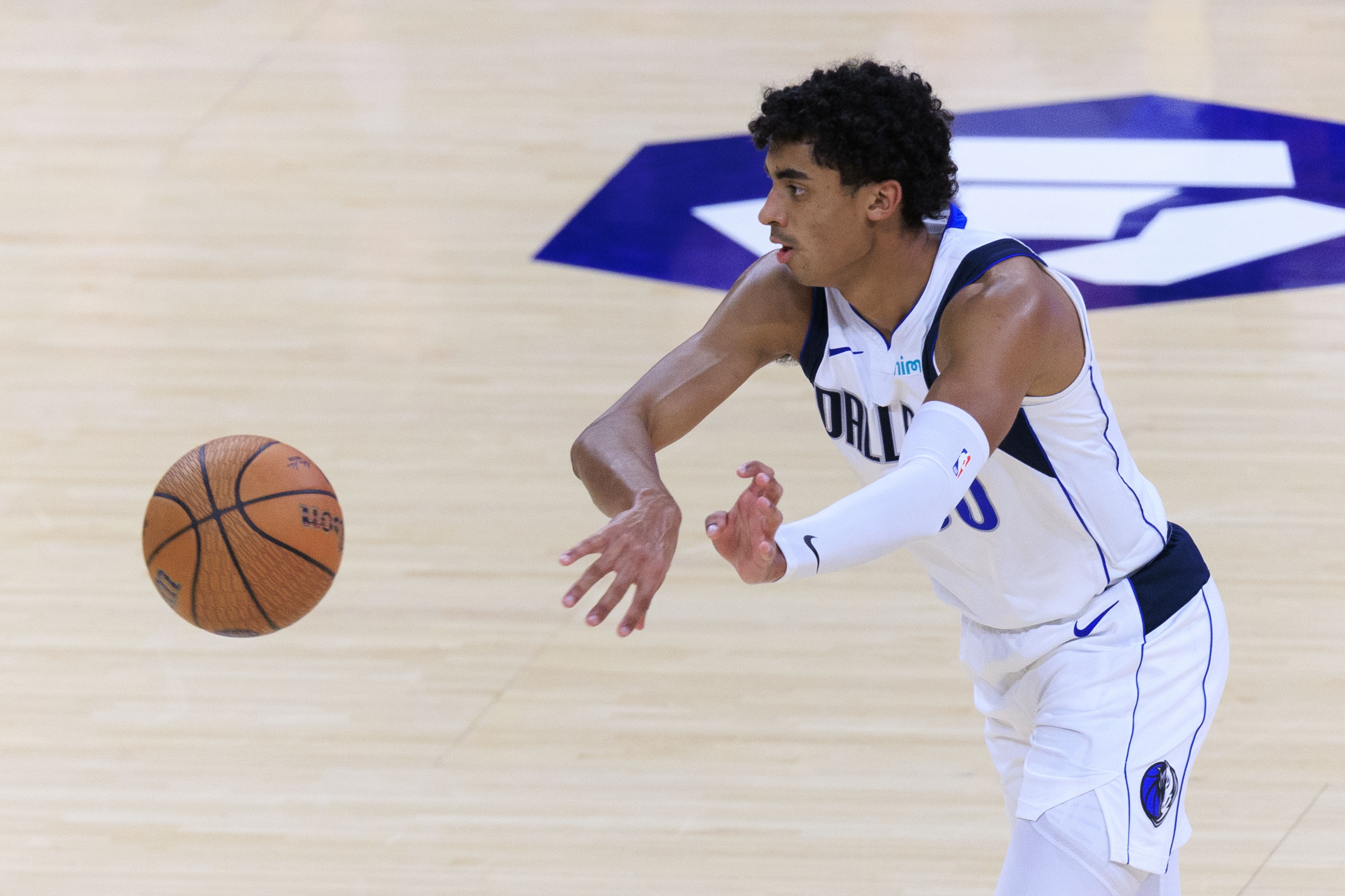 难阻失利！克里斯蒂9中5拿到16分4板4助 三分6中3