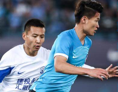 1683640821267068422.png 【中超】奥斯卡垫射林良铭头球 大连人1比1沧州雄狮