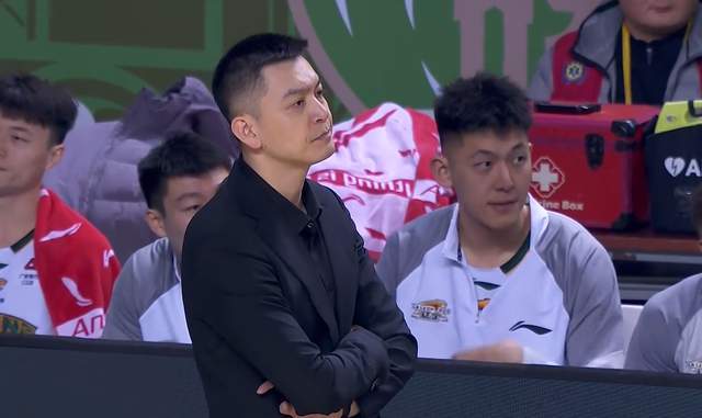 央视不播!今晚7:35,辽篮力拼黑马,杨鸣恐难逃连败,新援需爆发