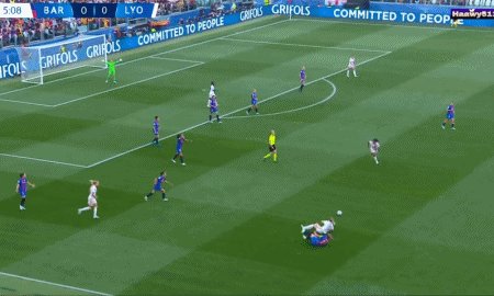 皇冠体育-【女足欧冠】赫格贝格传射 里昂3比1巴萨加冕8冠王