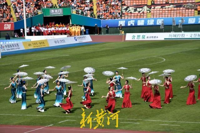 Crowns Sports-文体旅融合点亮首秀,齐鲁超赛济南队6球大胜济宁队