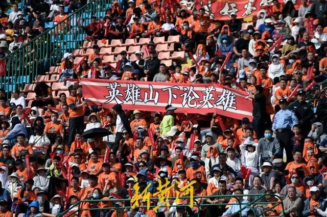 Crowns Sports-文体旅融合点亮首秀,齐鲁超赛济南队6球大胜济宁队